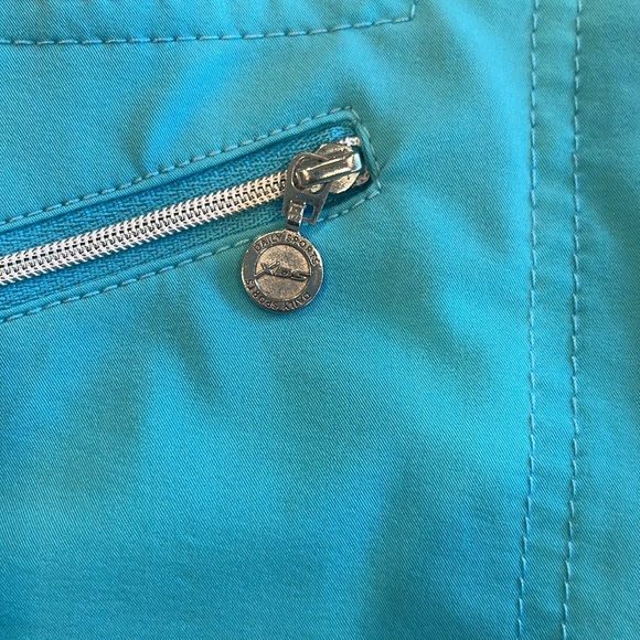 Golf Shorts - Picture 6 of 9